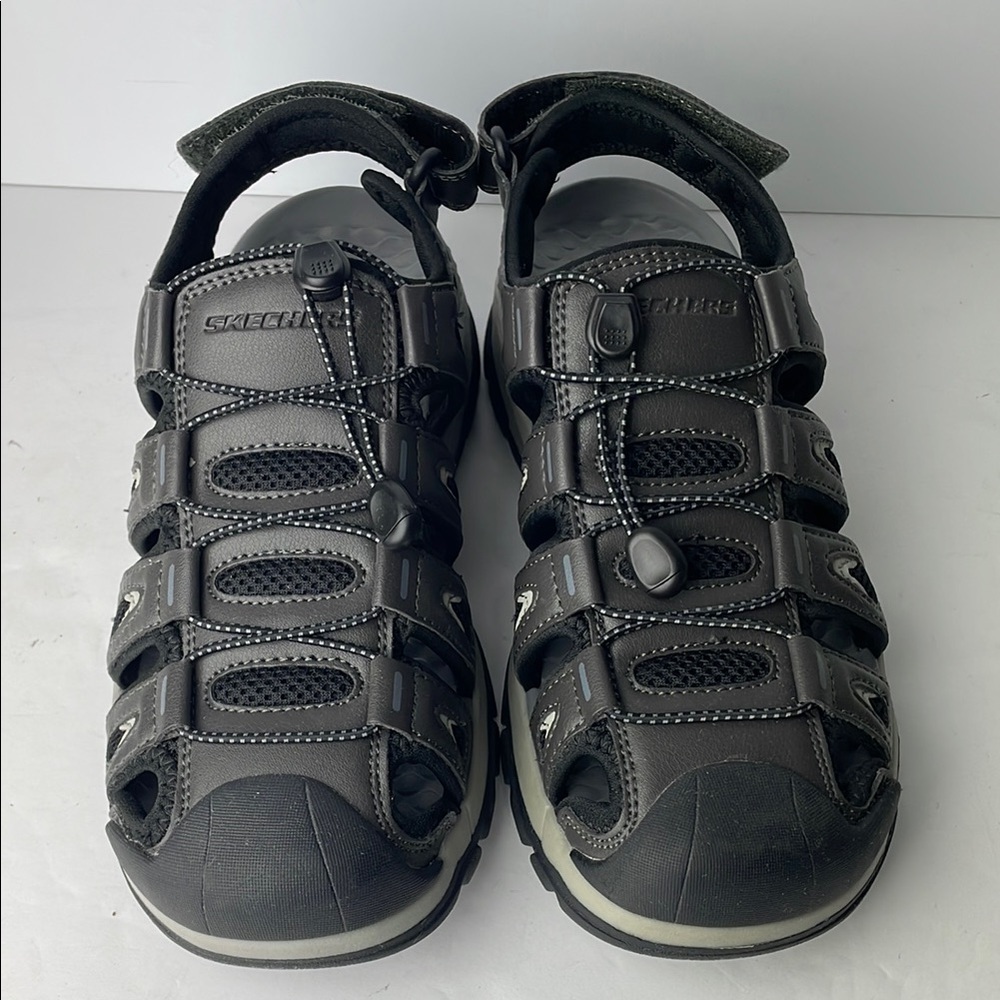 Skechers Men's Relaxed Fit Tresmen Outseen Fidherman Sandals
